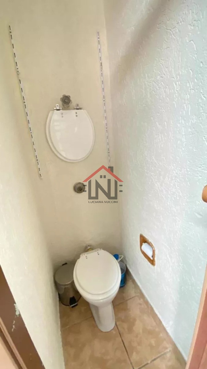 Casa à venda em São Paulo-SP, Jardim Patente: 3 quartos, sala, 2 banheiros, 2 vagas de garagem, 130,00 m² de área.