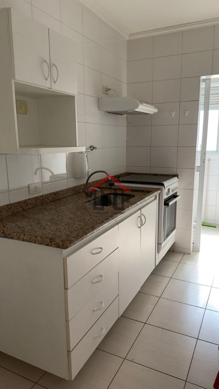 Apartamento à venda em São Paulo-SP, Vila Guarani (z Sul): 2 quartos, 1 sala, 2 banheiros, 1 vaga de garagem!