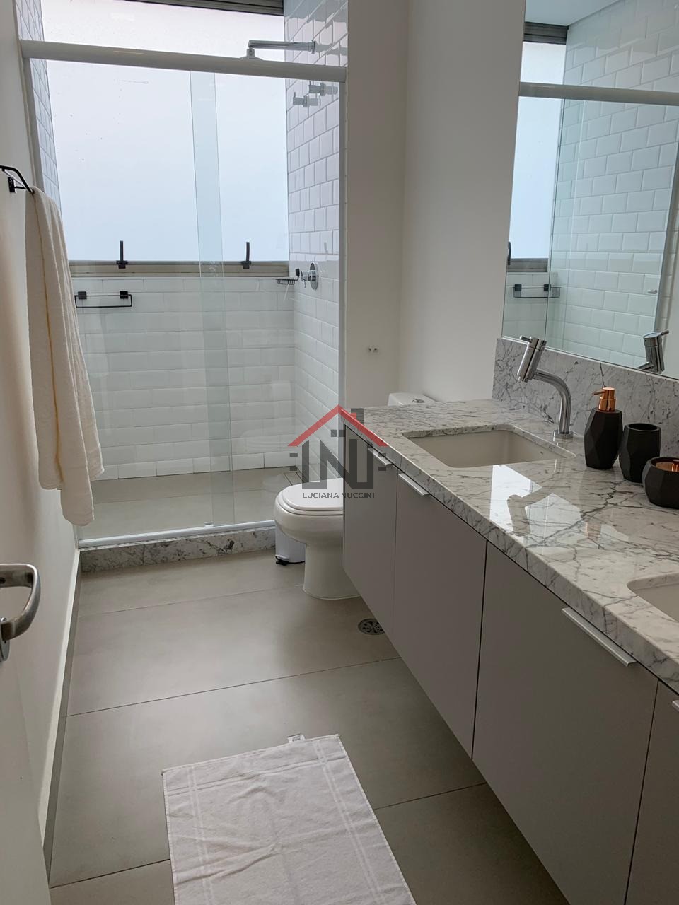 Imperdível apartamento à venda ou locação no Jardim Paulista, São Paulo-SP: 1 quarto, 1 suíte, 2 banheiros, 2 vagas, 85,83m².