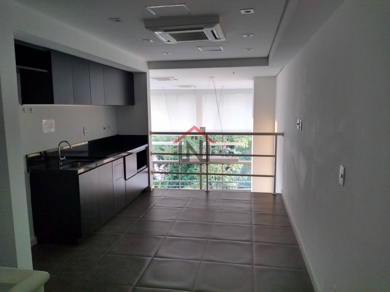 Conjunto Comercial de Alto Padrão na Cidade Monções, São Paulo - 1 Sala, 2 Banheiros, 195,26 m² de Área