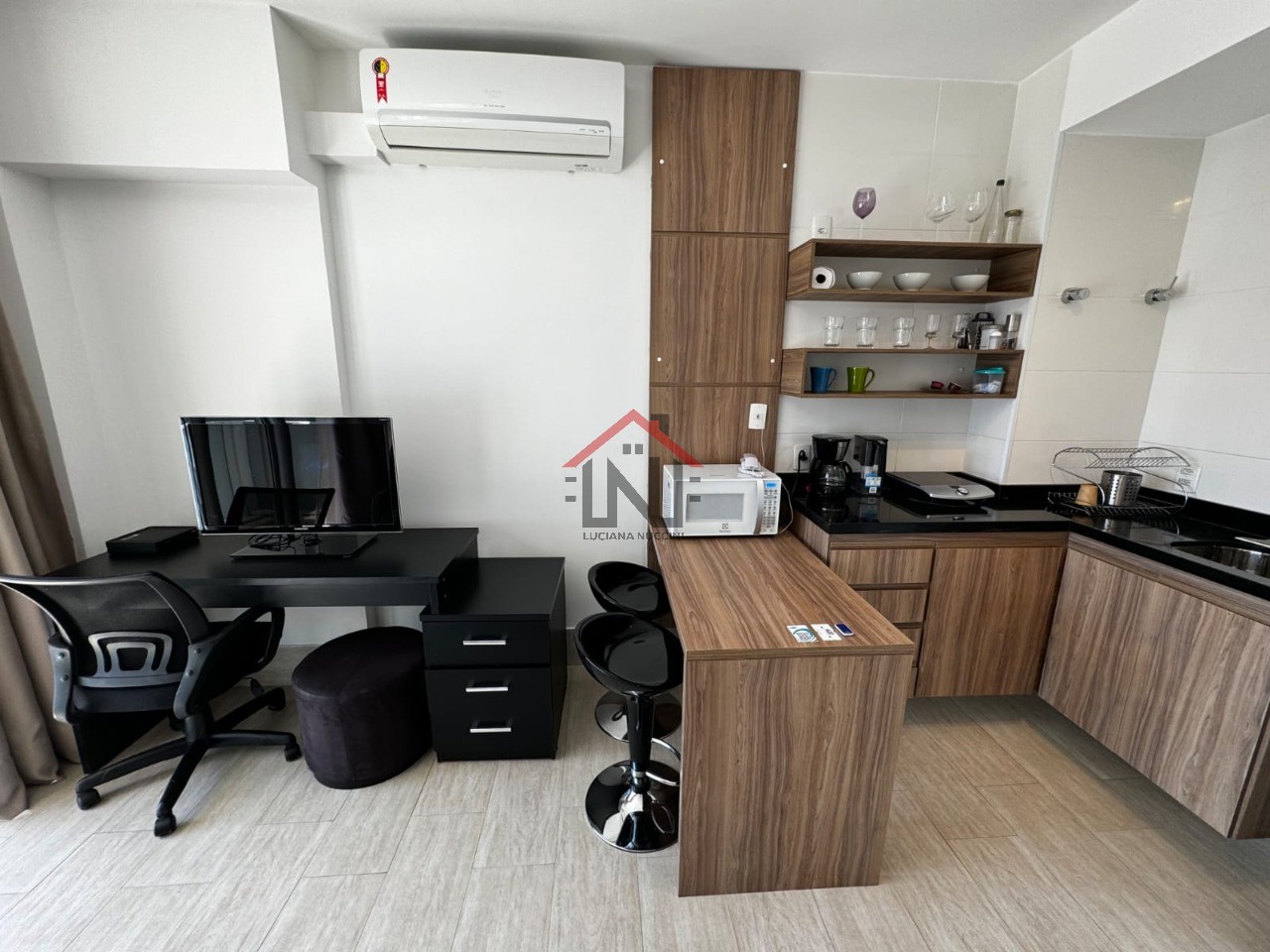 Studio de luxo em condomínio exclusivo em Santo Amaro, São Paulo - 1 quarto, 1 banheiro, 1 vaga - 33m² de elegância!