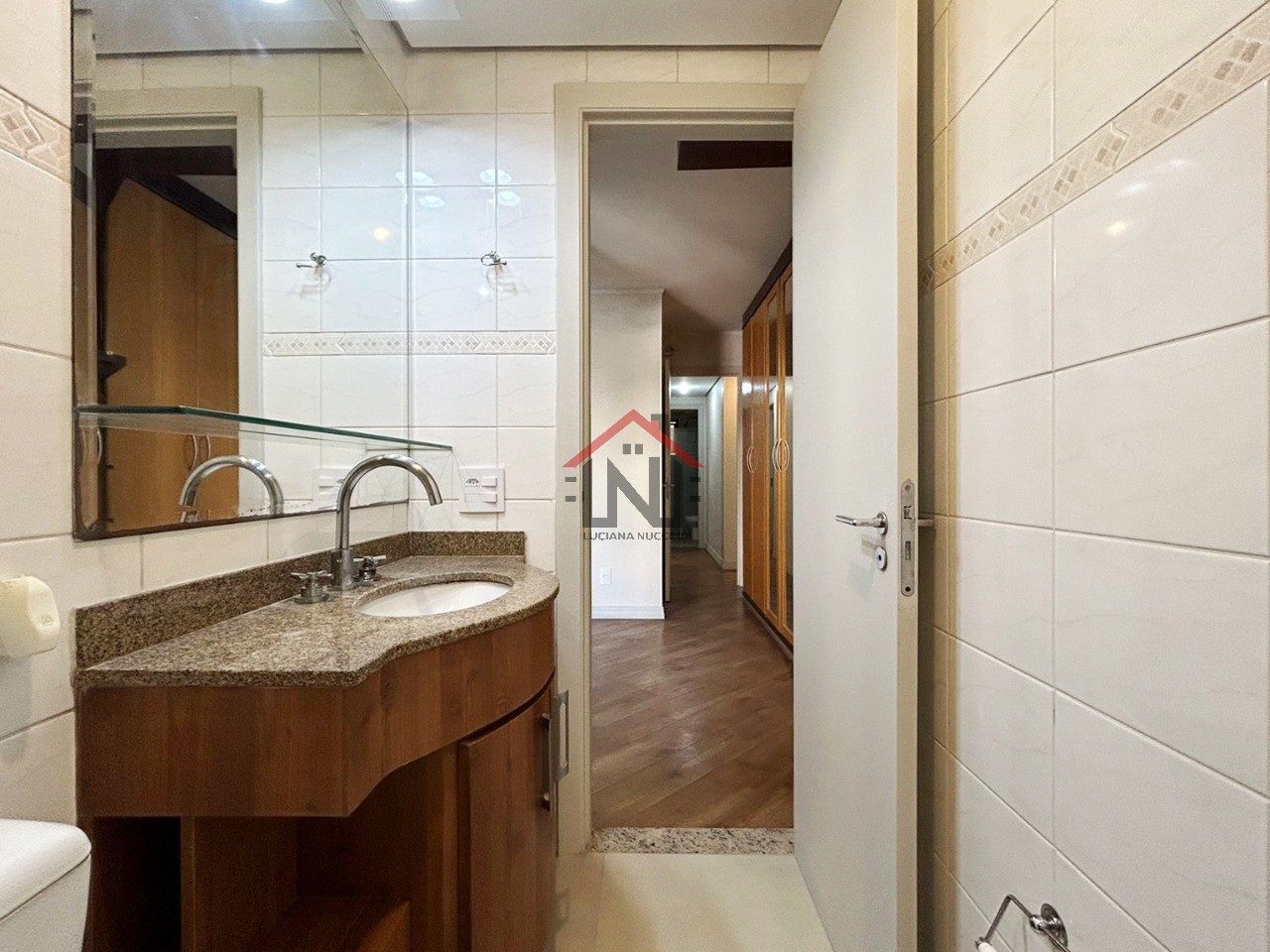 Apartamento para locação na Vila Cordeiro, São Paulo-SP: 3 quartos, 1 suíte, 2 vagas, 102m² de área.