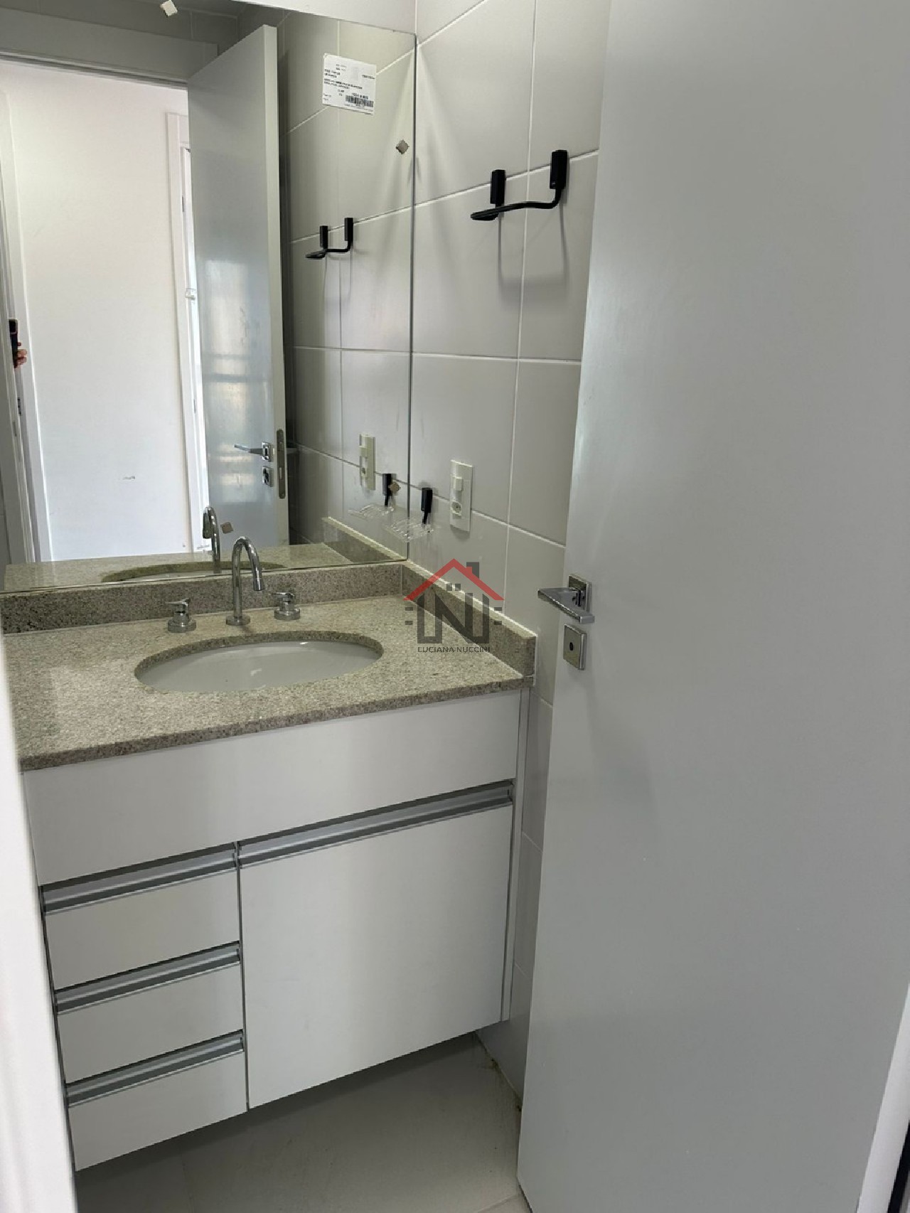 Apartamento para locação em Vila Clementino, São Paulo-SP: 3 quartos, 2 banheiros, 1 vaga de garagem, 80 m² de área!
