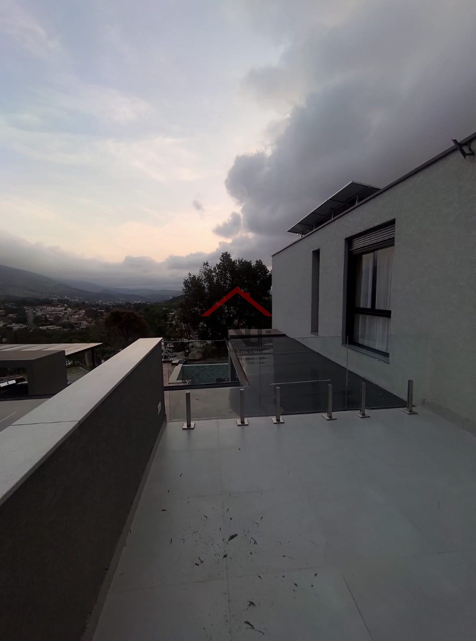 Imponente casa em condomínio de luxo em itapetinga, atibaia-
