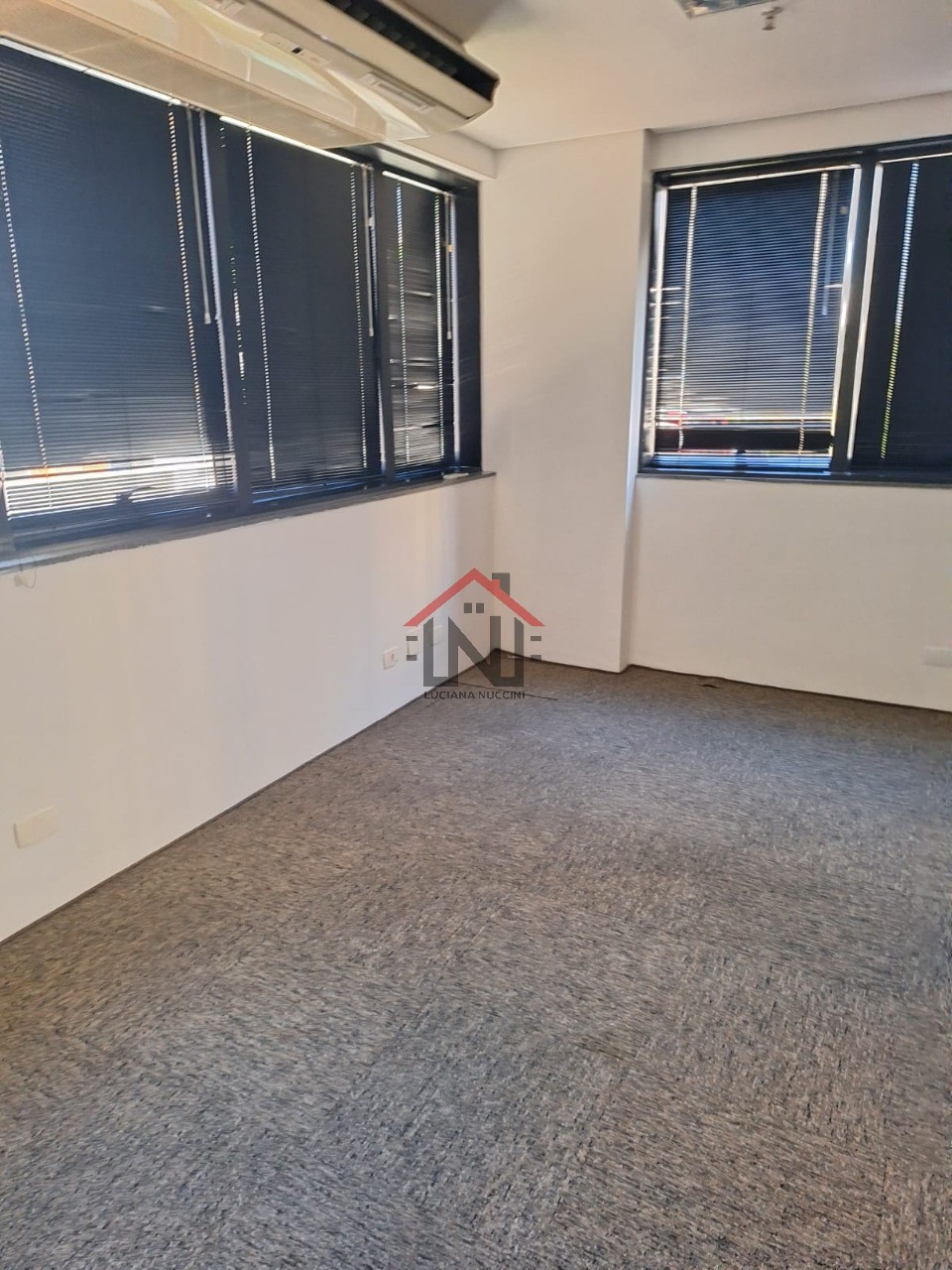 Conjunto Comercial de Alto Padrão à Venda ou Locação em Indianópolis, São Paulo - 6 salas, 6 banheiros, 6 vagas - 246m²