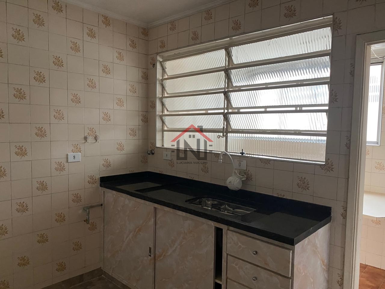 Apartamento no Jardim Paulista, São Paulo-SP: 2 quartos, sala, banheiro e vaga de garagem!
