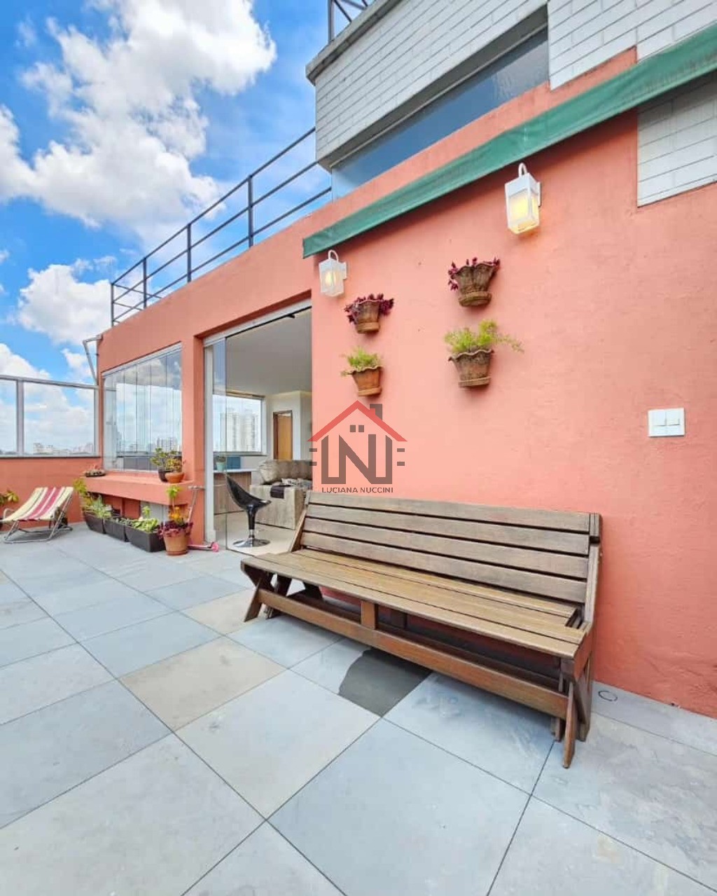 Apartamento à venda em SP: 3 quartos, 1 suíte, 3 banheiros, 3 vagas. Venha conhecer na Vila Dom Pedro I!