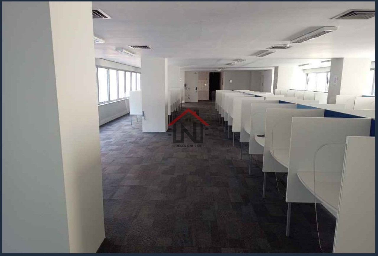 Conjunto Comercial de Alto Padrão para Locação no Centro de São Paulo - 4 salas, 6 banheiros, 1 vaga de garagem, 380m²
