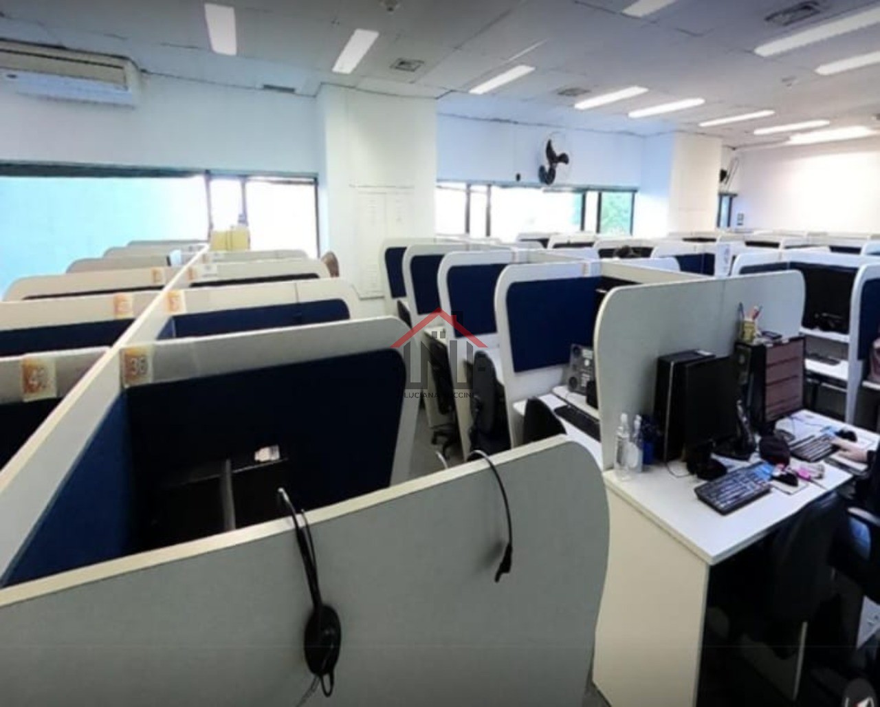Conjunto Comercial de Alto Padrão na Vila Cordeiro, São Paulo-SP: 12 salas, 6 banheiros, 30 vagas, 1.237,60 m².