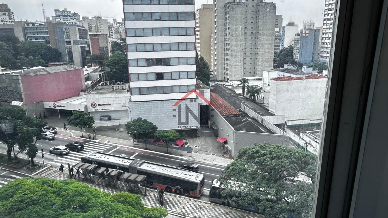 Conjunto Comercial Premium na Consolação: 6 salas, 2 banheiros, 5 vagas de garagem e 328m² de área. Alugue já em São Paulo-SP!