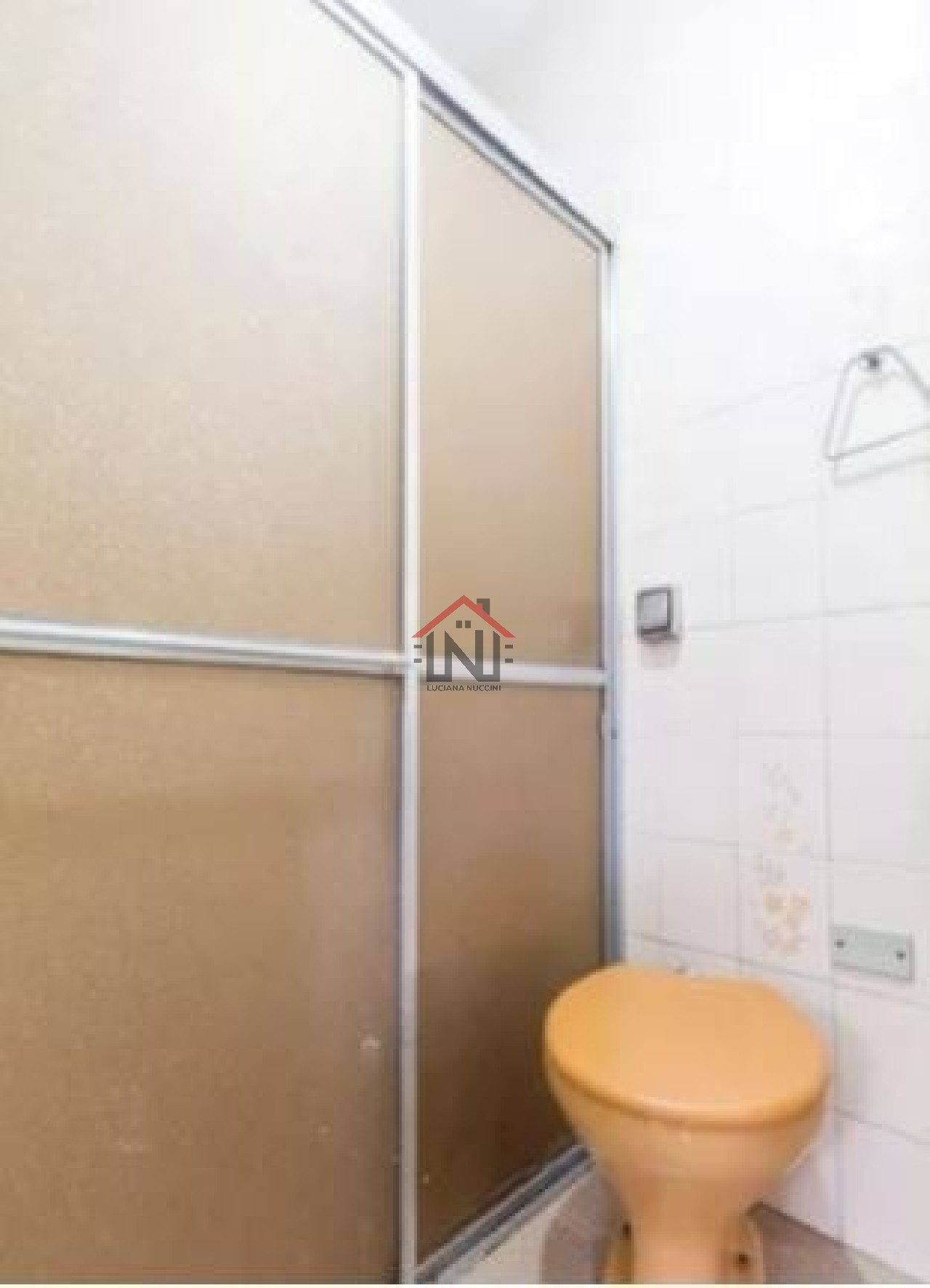 Imperdível: Casa à venda em São Paulo-SP, bairro Jabaquara - 2 quartos, 1 suíte, 1 sala, 4 banheiros, 3 vagas, 115m²