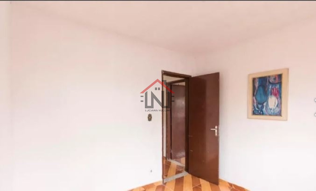 Imperdível: Casa à venda em São Paulo-SP, bairro Jabaquara - 2 quartos, 1 suíte, 1 sala, 4 banheiros, 3 vagas, 115m²