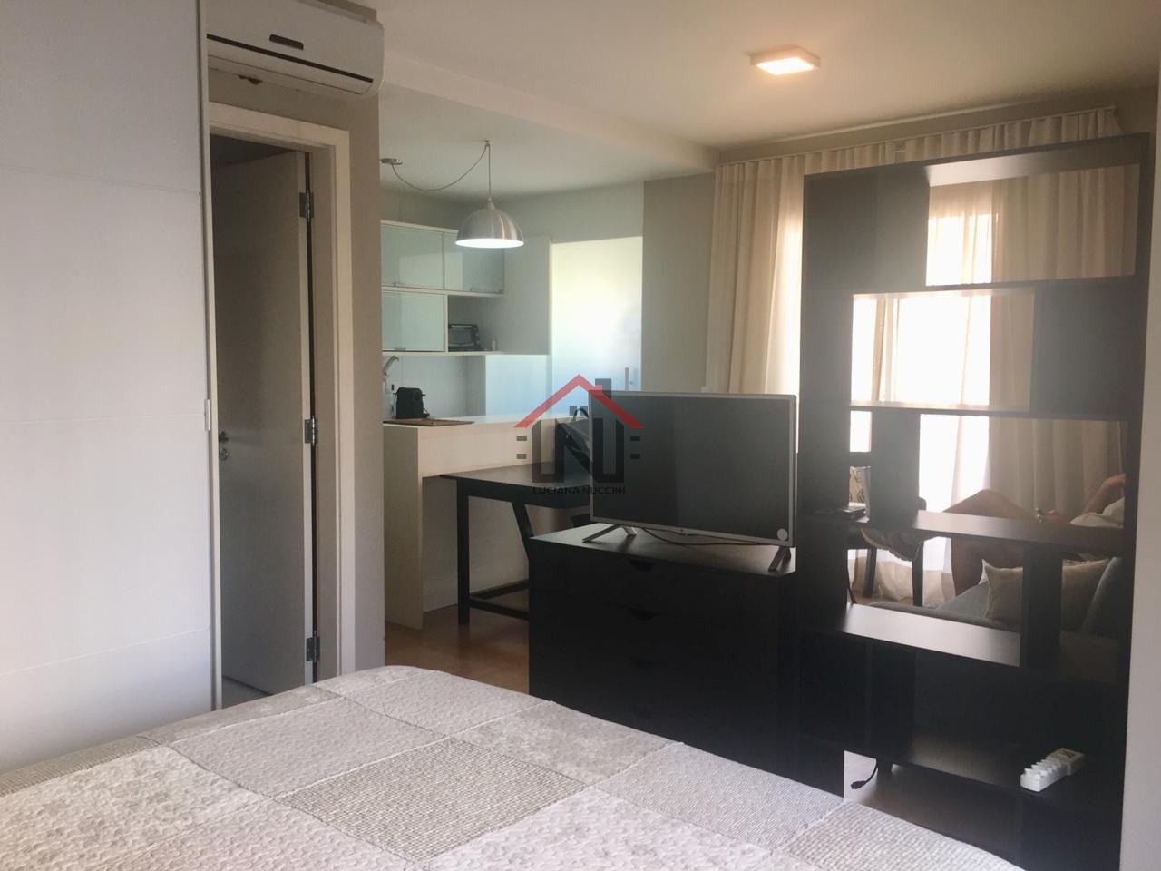 Apartamento impecável para locação na Consolação, São Paulo-SP: 1 quarto, 1 sala, 1 banheiro, 1 vaga de garagem!