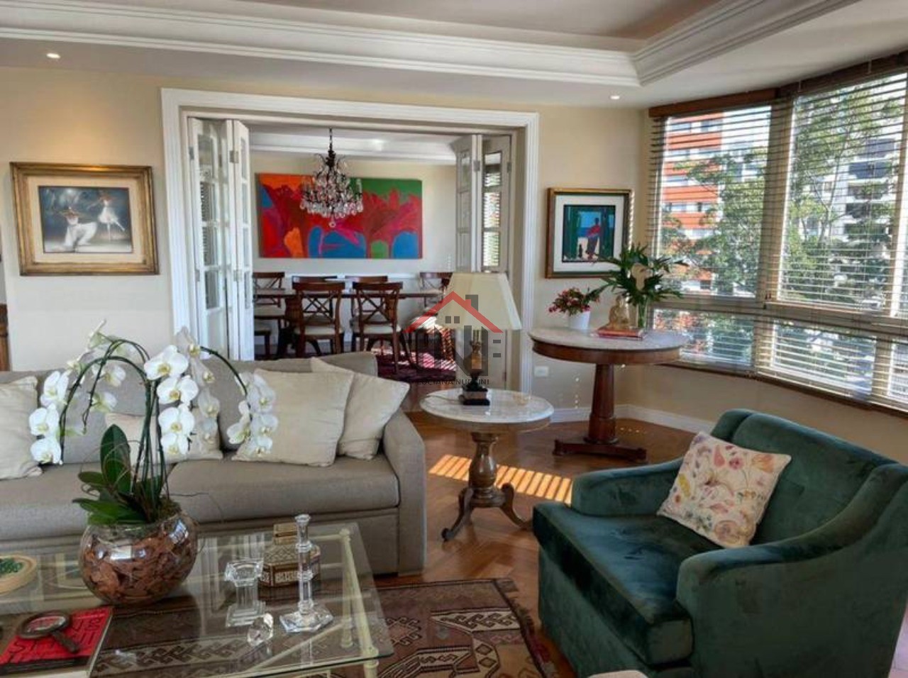 Apartamento de Luxo para Locação no Real Parque, São Paulo-SP: 4 Quartos, 4 Suítes, 1 Sala, 5 Banheiros, 6 Vagas, 370m² Área.