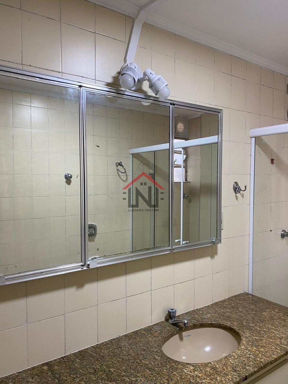 Apartamento no Jardim Paulista, São Paulo-SP: 2 quartos, sala, banheiro e vaga de garagem!