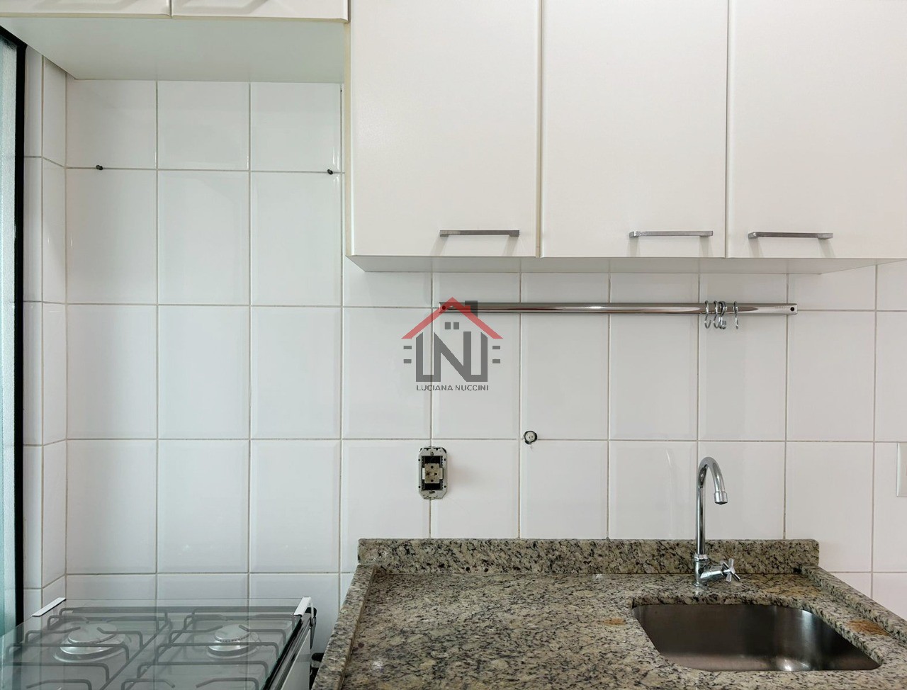 Apartamento para locação na Vila Mariana, São Paulo-SP: 1 quarto, 1 banheiro, 1 vaga, 45m² de área. Venha conferir!