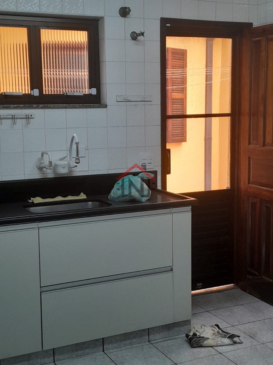 Imperdível: Casa à venda em São Paulo-SP, Capela do Socorro, 3 quartos, 1 sala, 100m² de área.