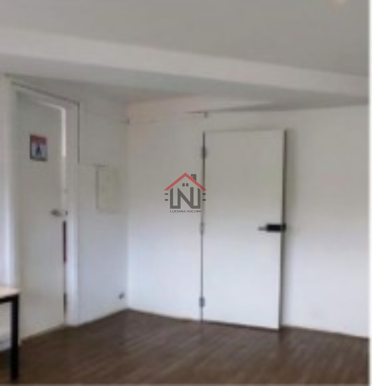 Conjunto Comercial de Alto Padrão no Jardim Paulista - São Paulo-SP: 1 Sala, 1 Vaga de Garagem, 56m² de Área