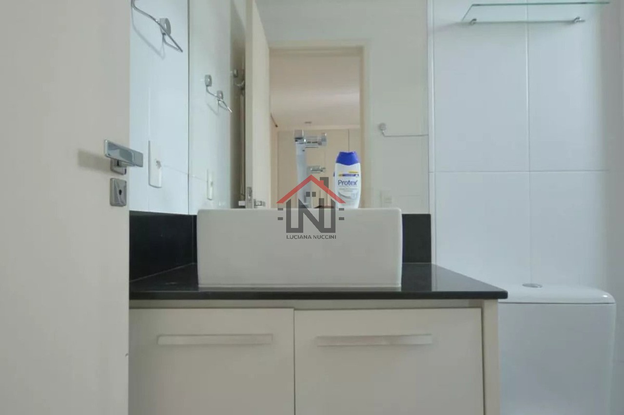 Apartamento à venda em São Paulo-SP, na Vila Liviero - 2 quartos, 1 suíte, 1 sala, 2 banheiros, 1 vaga de garagem - 56,00 m².