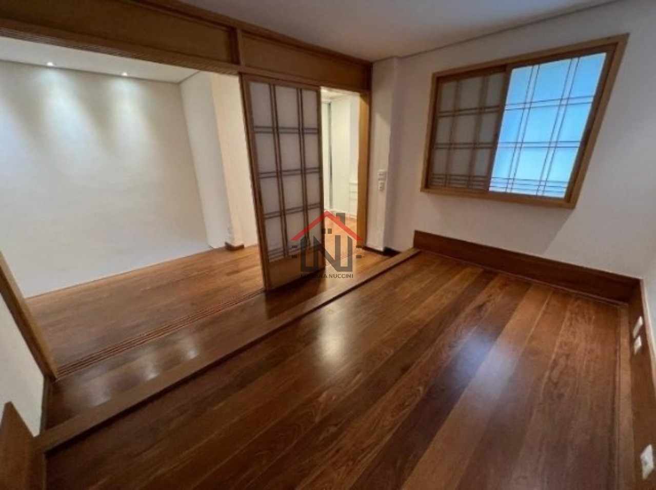 Apartamento de 1 quarto para locação em Moema, São Paulo-SP: 1 banheiro, 1 vaga de garagem, 65,00m² de área