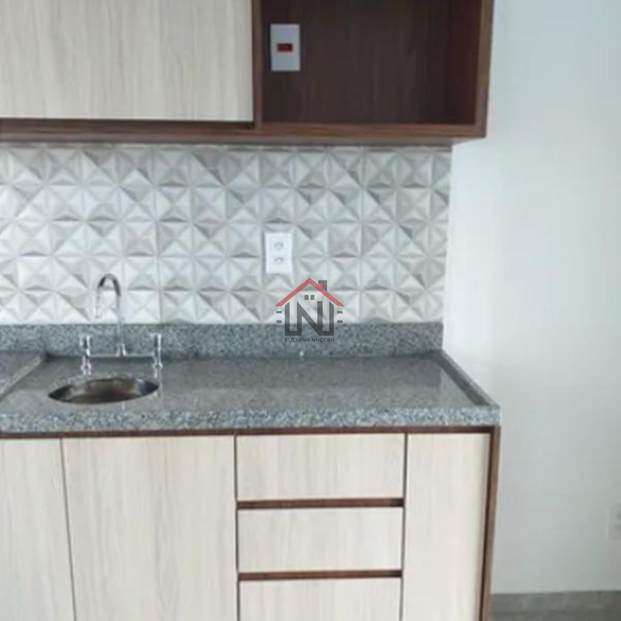 Studio de Luxo na Vila Mariana: 1 Quarto, 1 Banheiro, 25,70m² - Venda ou Locação em SP