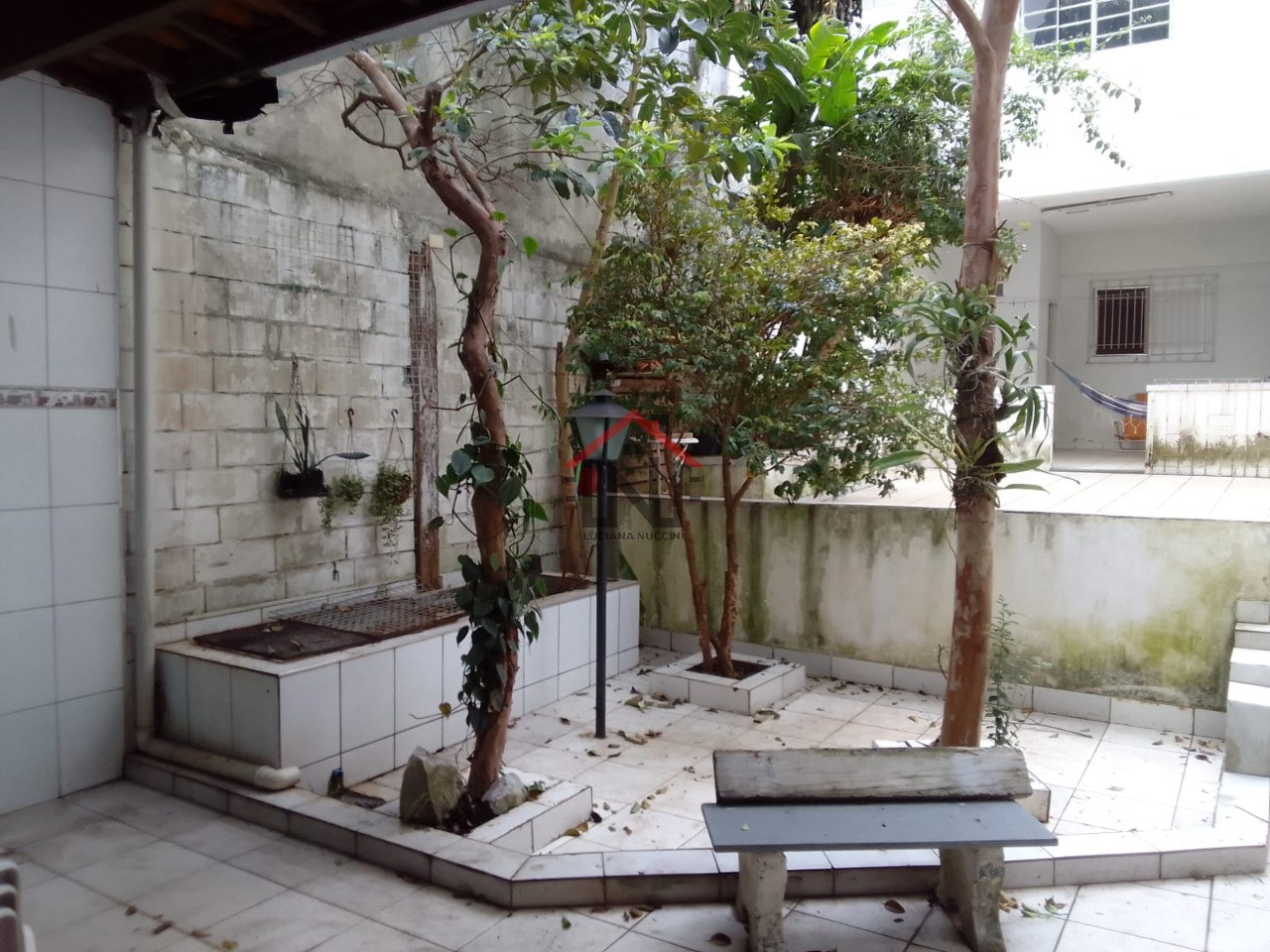 Imperdível Casa à Venda em São Paulo-SP, Bairro Ipiranga: 5 Quartos, 1 Sala, 3 Banheiros, 2 Vagas de Garagem!