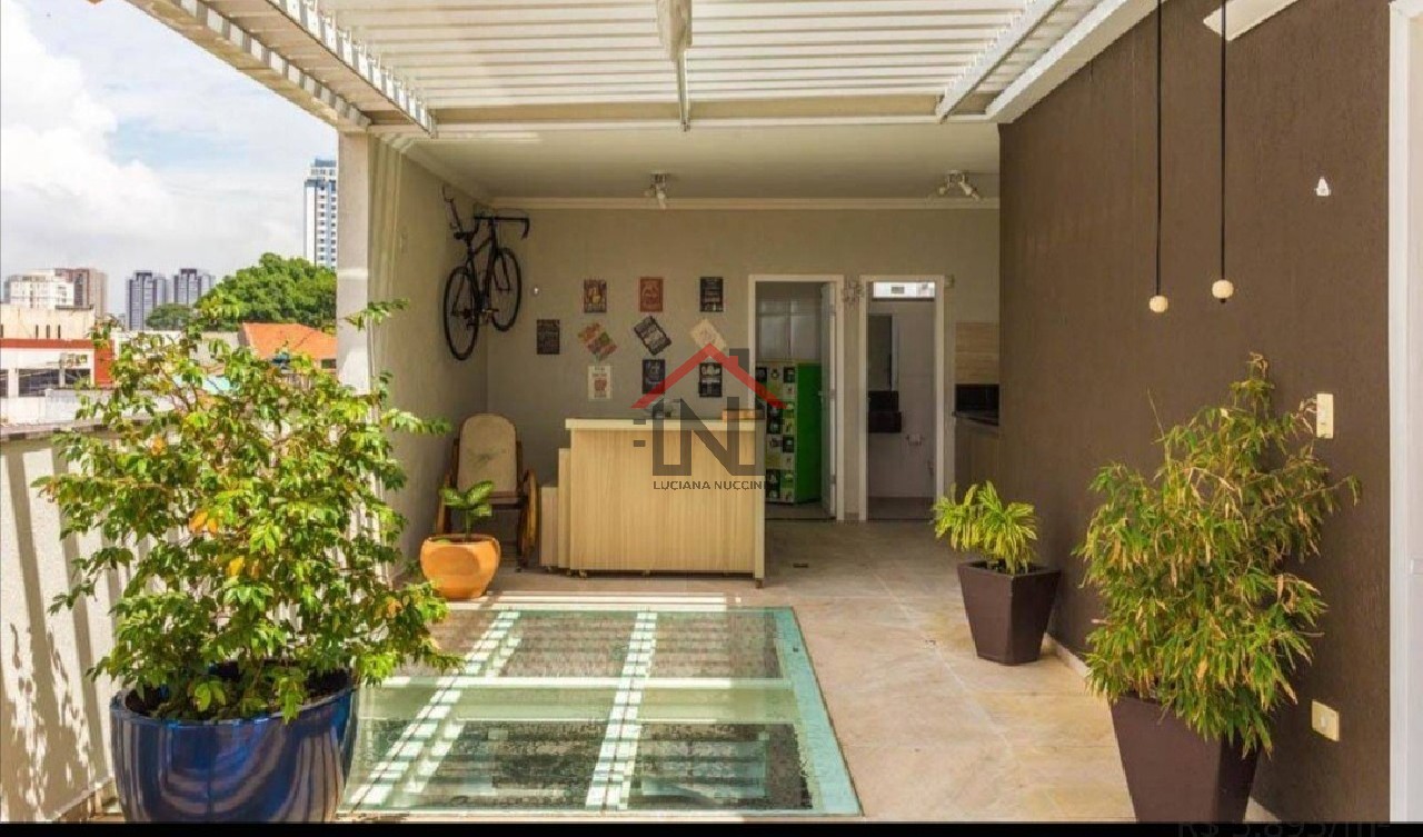 Sobrado Residencial à Venda no Ipiranga, São Paulo: 2 Suítes, 3 Salas, 2 Vagas - Imperdível Oportunidade!