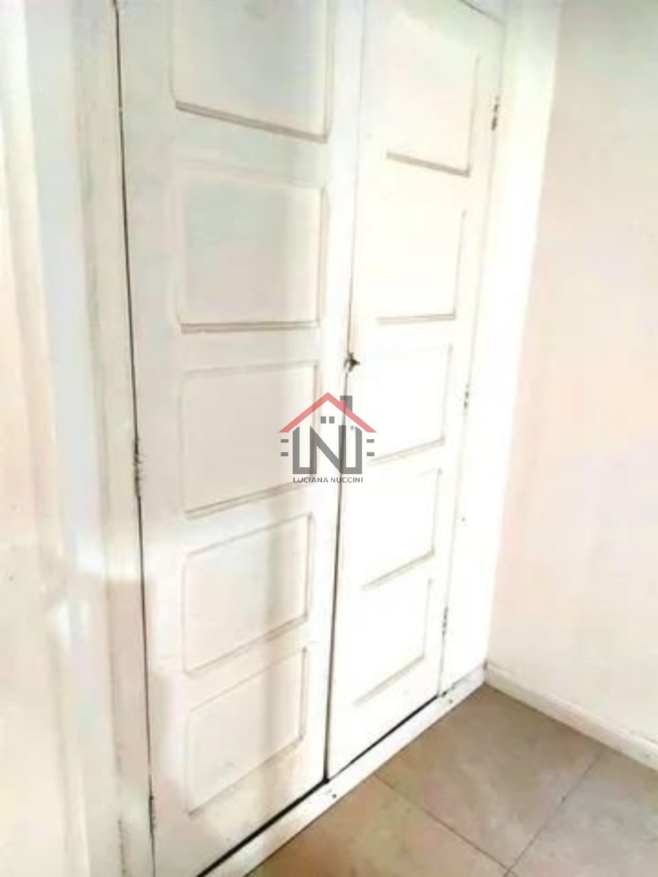 Locação de Casa Comercial na Vila Clementino, São Paulo-SP: 5 Salas, 2 Banheiros, 150m² de Área.