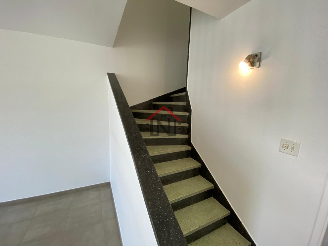 Casa para locação no Planalto Paulista, São Paulo-SP: 2 quartos, 1 sala, 2 banheiros, 1 vaga de garagem.