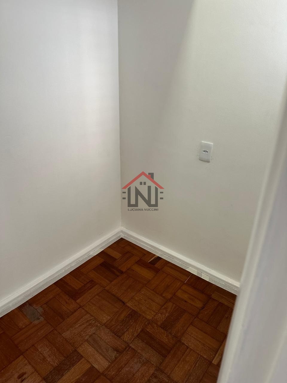 Apartamento de Luxo em Higienópolis, São Paulo-SP: 3 Quartos, 1 Suíte, 2 Banheiros, 2 Vagas de Garagem, 105m² de Área