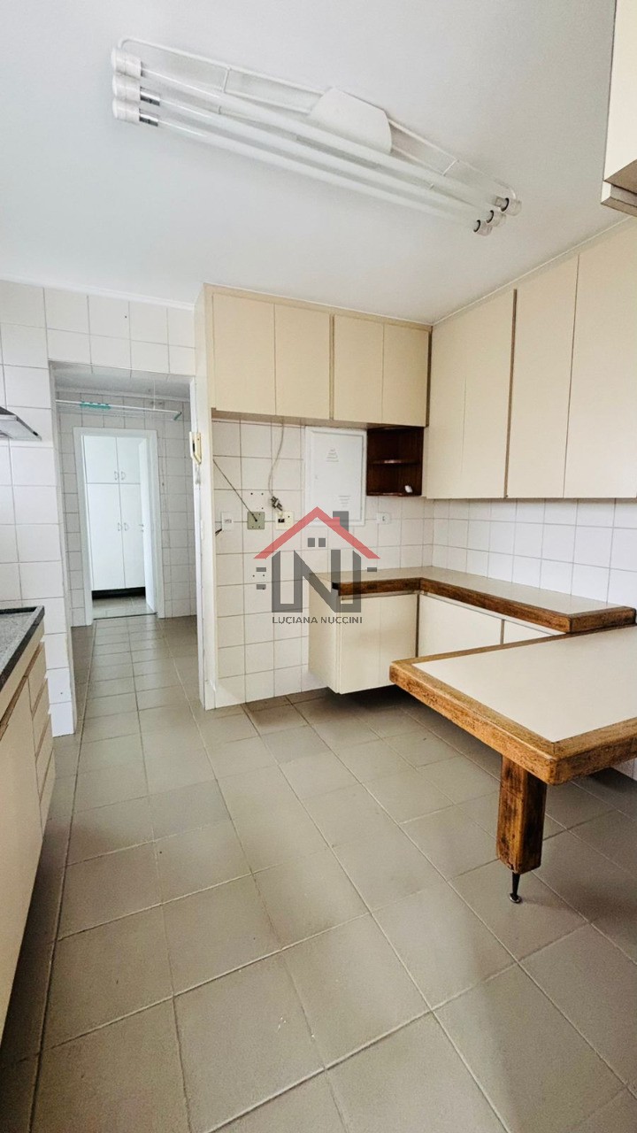 Apartamento de 3 quartos com 2 vagas de garagem e 110m² para locação em Mirandópolis, São Paulo-SP!
