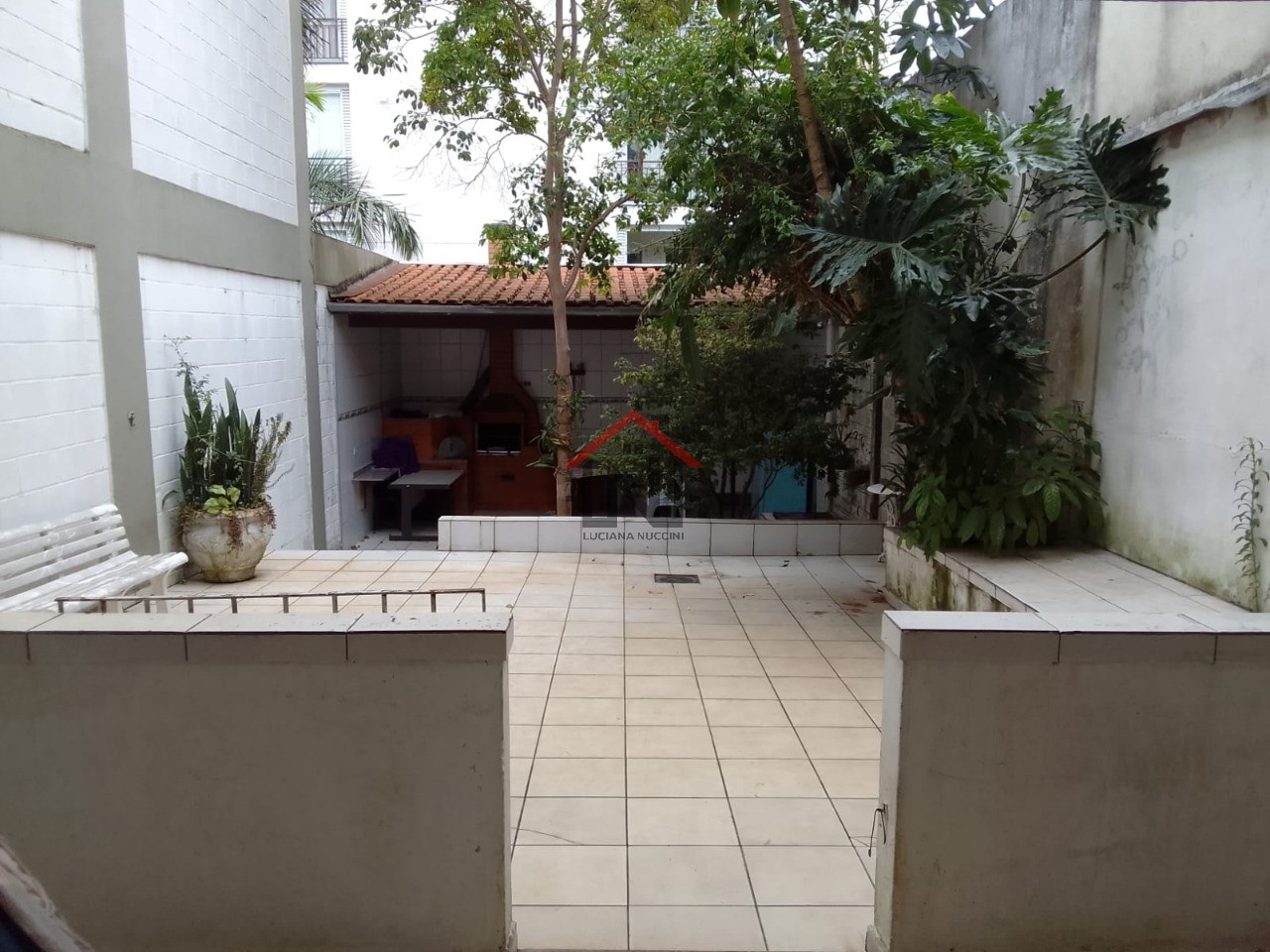 Imperdível Casa à Venda em São Paulo-SP, Bairro Ipiranga: 5 Quartos, 1 Sala, 3 Banheiros, 2 Vagas de Garagem!