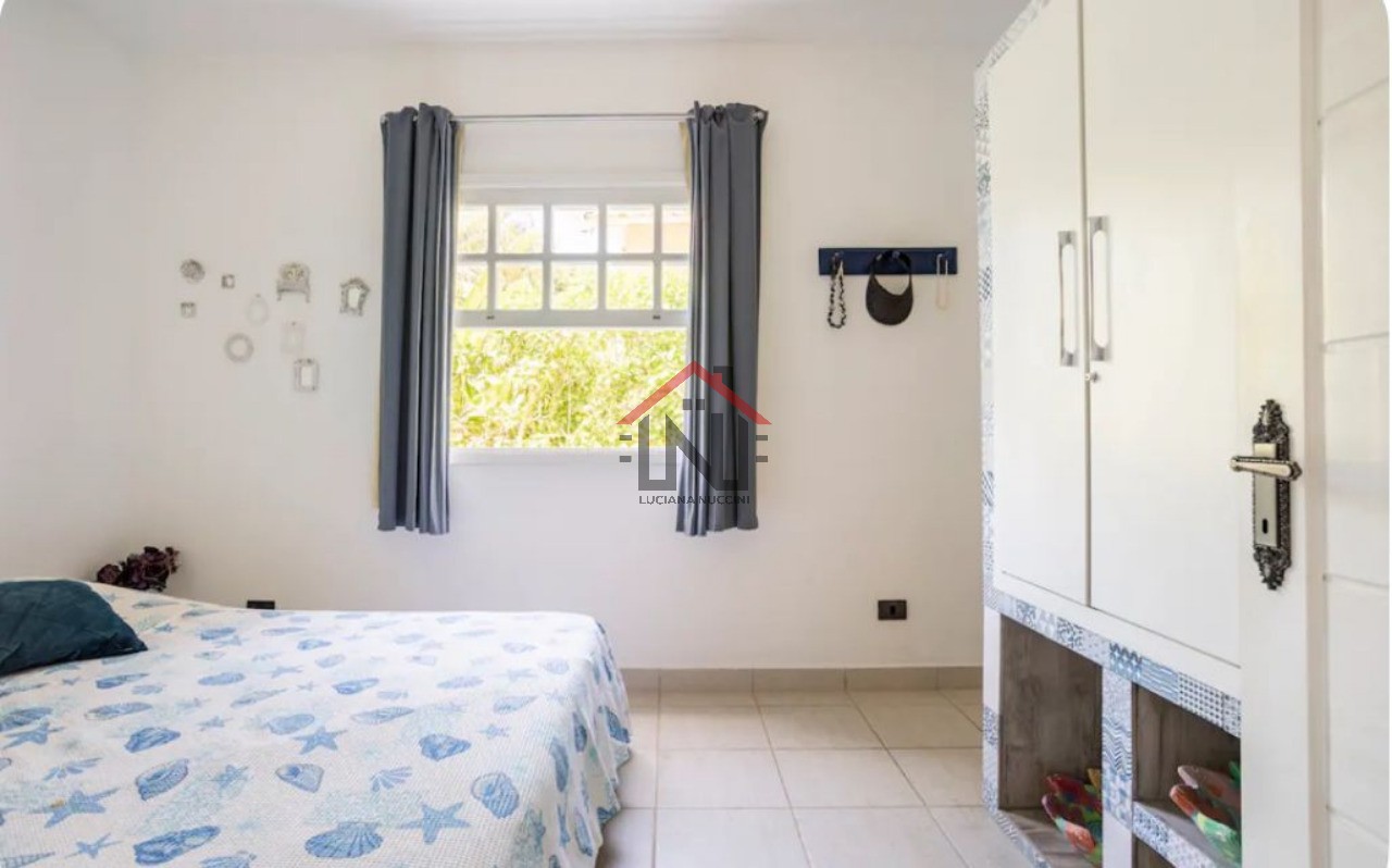 Casa à venda em São Sebastião-SP, bairro Paúba: 3 quartos, 1 sala, 2 banheiros, 240,00 m² de área.