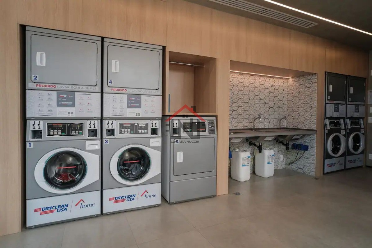 Aluguel de Sítio em Moema, São Paulo-SP: 1 quarto, 1 banheiro, 32m² de área. Venha conferir!