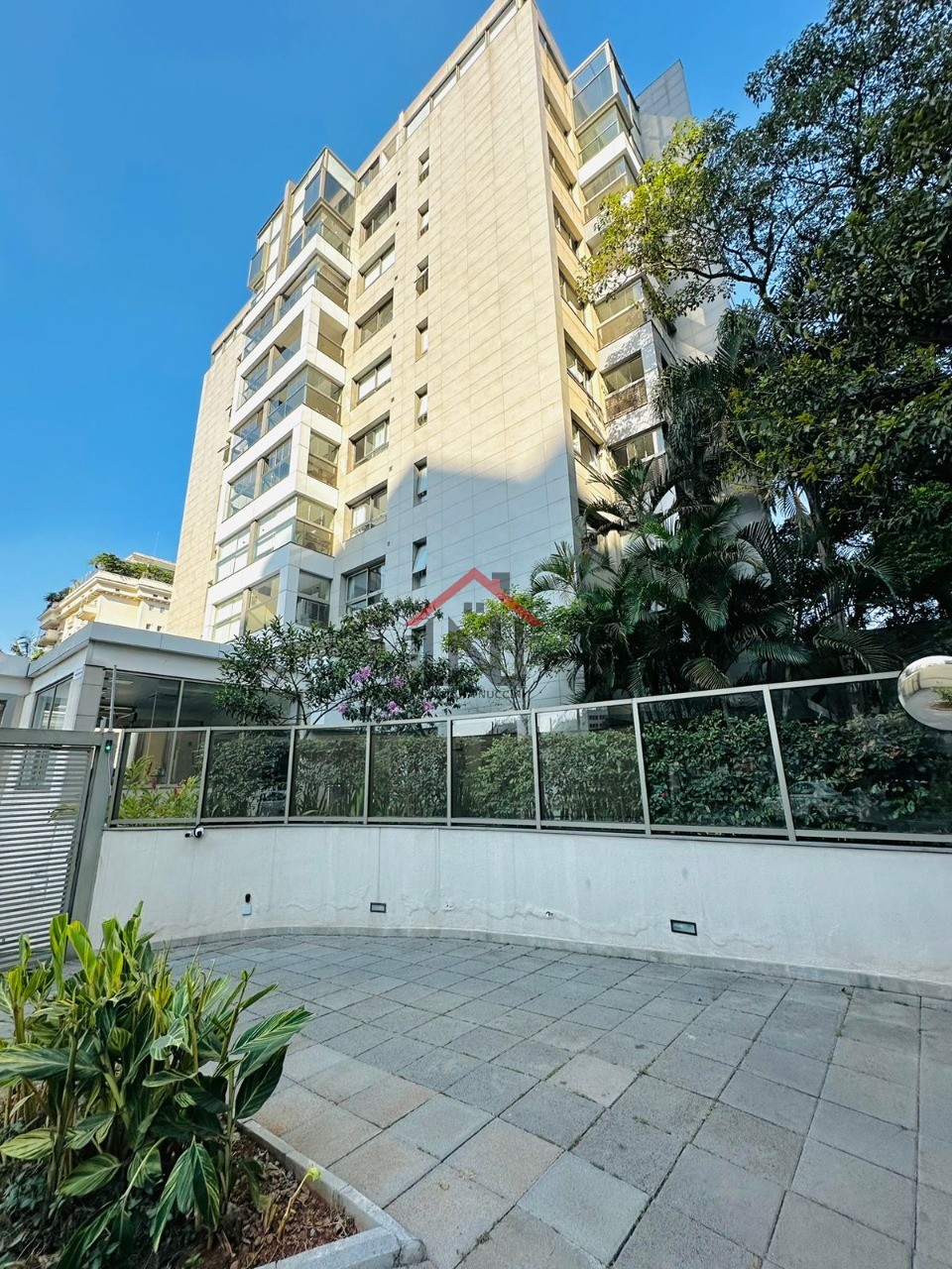 Aluguel de Apartamento de Luxo no Jardim Paulista, São Paulo-SP: 1 Quarto, 1 Suíte, 2 Banheiros, 2 Vagas, 85,83m²