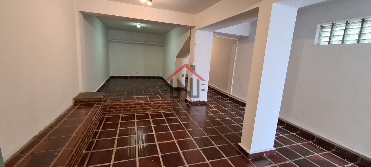 Casa de 3 quartos na Vila Madalena, São Paulo-SP: venda ou locação!