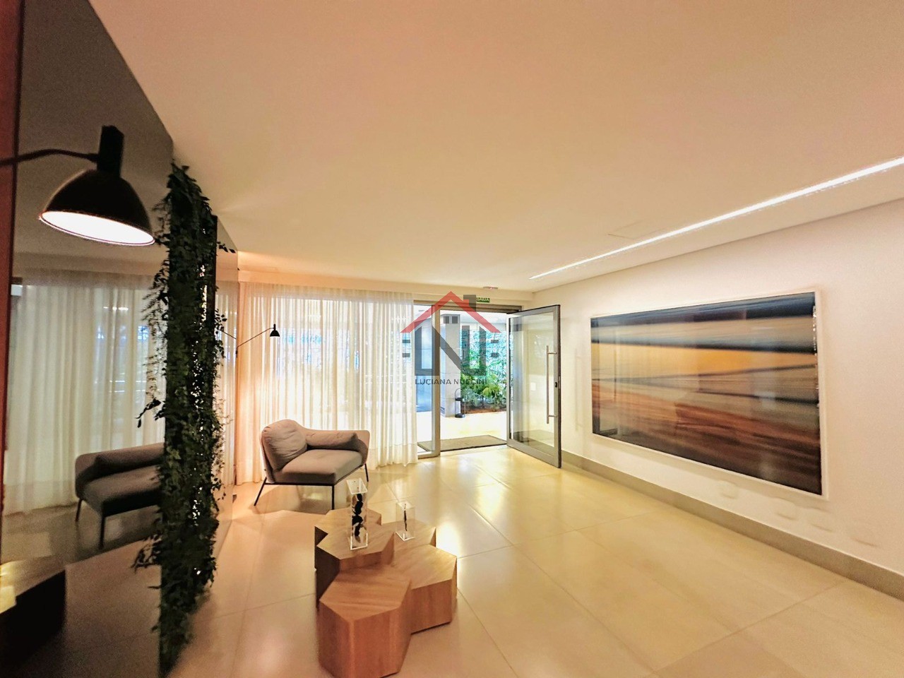 Aluguel de Apartamento de Luxo no Jardim Paulista, São Paulo-SP: 1 Quarto, 1 Suíte, 2 Banheiros, 2 Vagas, 85,83m²