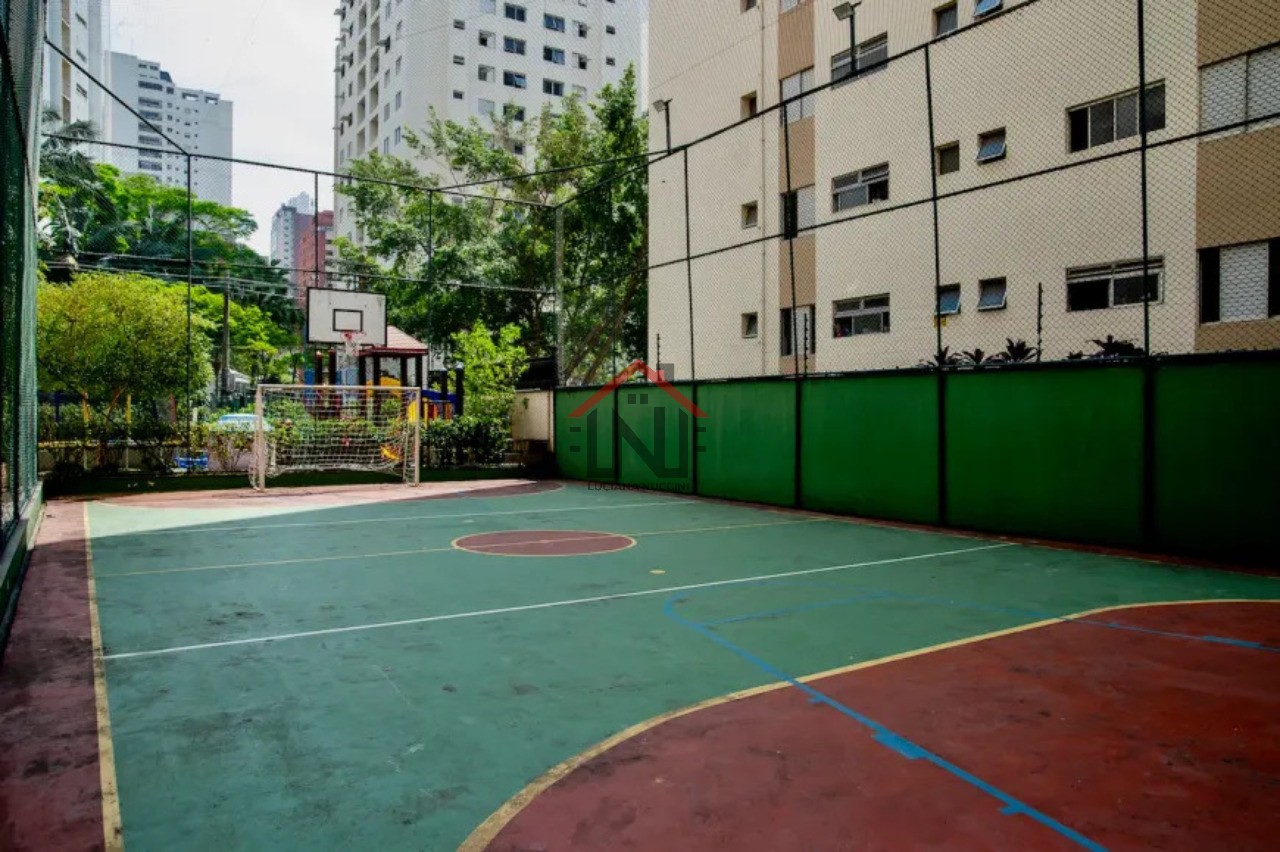 Apartamento de Luxo para Locação na Vila Uberabinha, São Paulo-SP: 3 Quartos, 3 Suítes, 1 Sala, 4 Banheiros, 2 Vagas, 195m².
