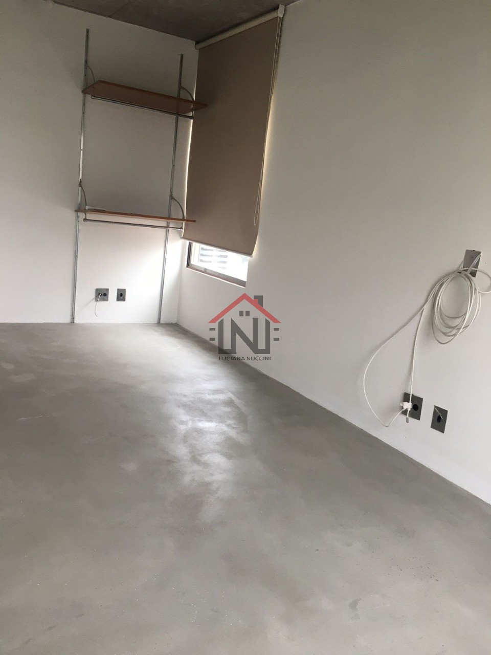 Aluguel de Apartamento no Campo Belo, São Paulo - 1 quarto, 1 sala, 1 banheiro, 1 vaga - 75m². Venha conferir!