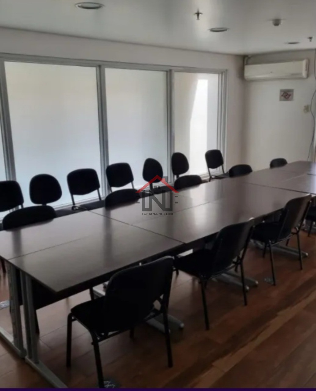 Excelente Conjunto Comercial para Locação na Bela Vista, São Paulo - 110m², 1 Sala, 3 Banheiros e 2 Vagas de Garagem!