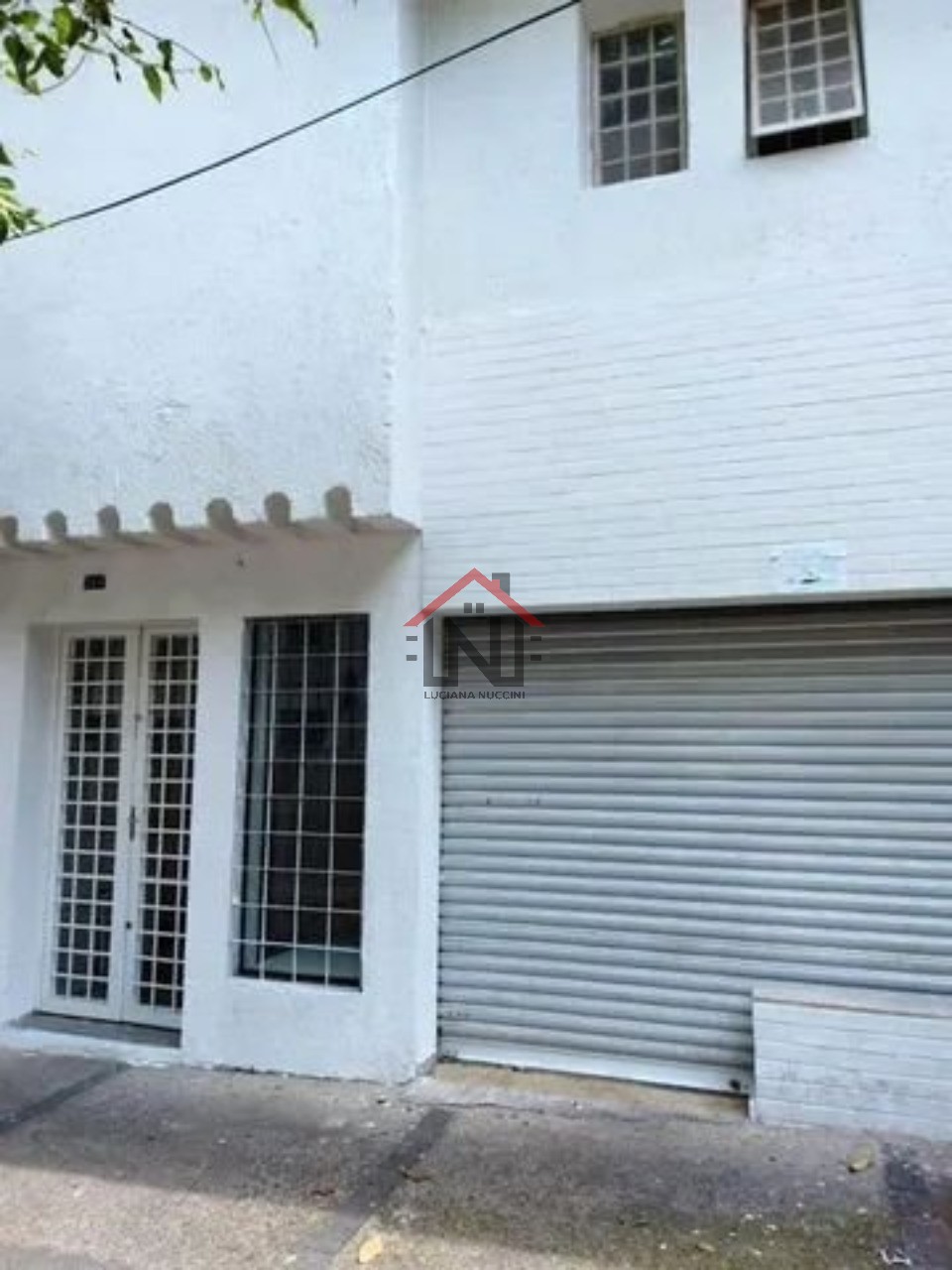 Locação de Casa Comercial na Vila Clementino, São Paulo-SP: 5 Salas, 2 Banheiros, 150m² de Área.