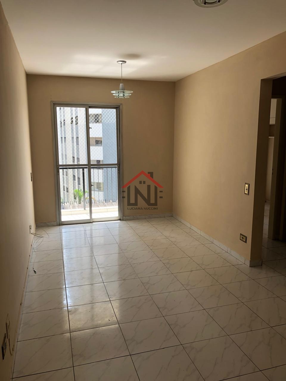 Imperdível apartamento à venda em São Paulo-SP, Vila Guarani (z Sul) - 2 quartos, 2 salas, 1 banheiro, 1 vaga, 54m².