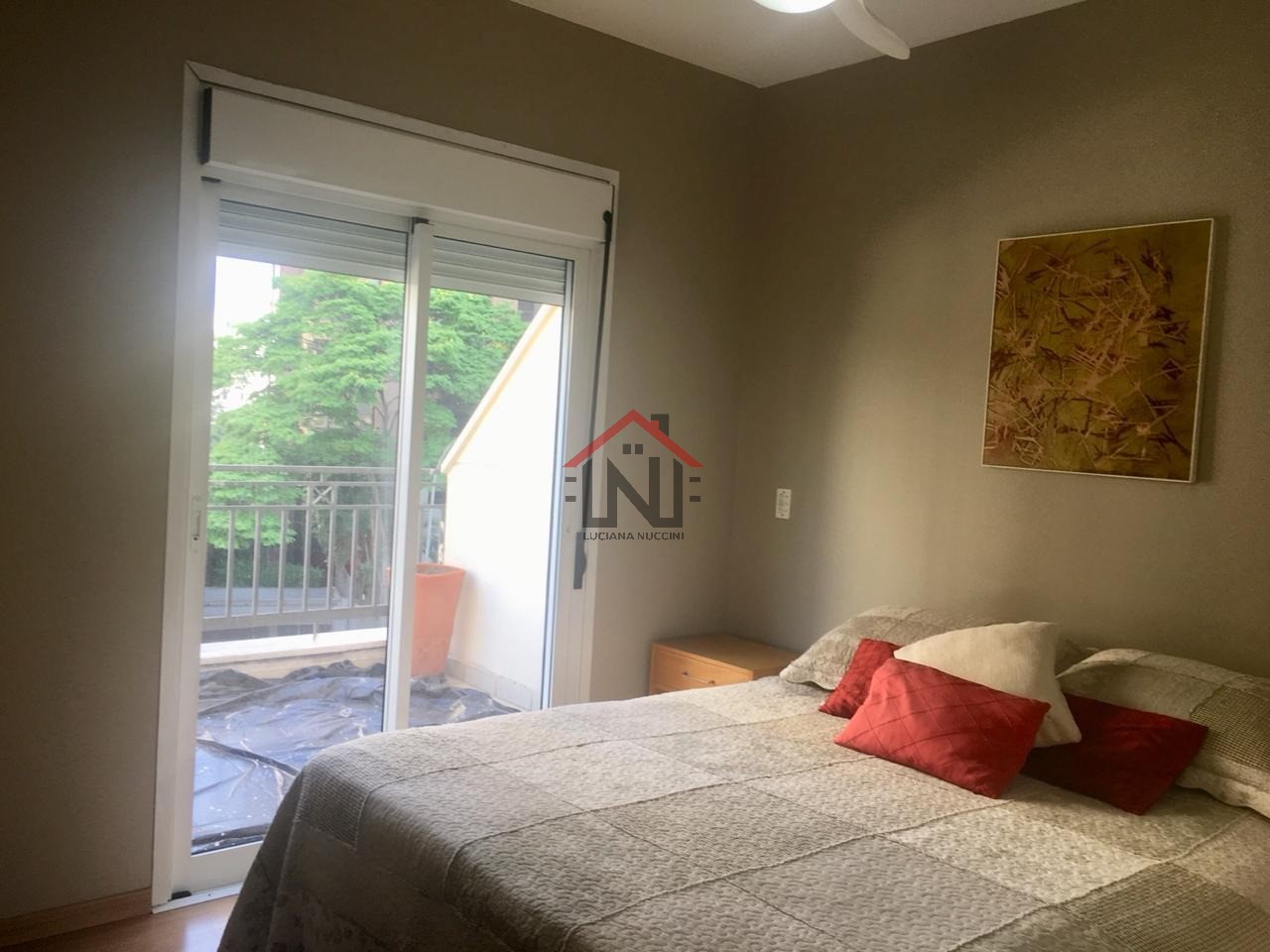 Apartamento impecável para locação na Consolação, São Paulo-SP: 1 quarto, 1 sala, 1 banheiro, 1 vaga de garagem!