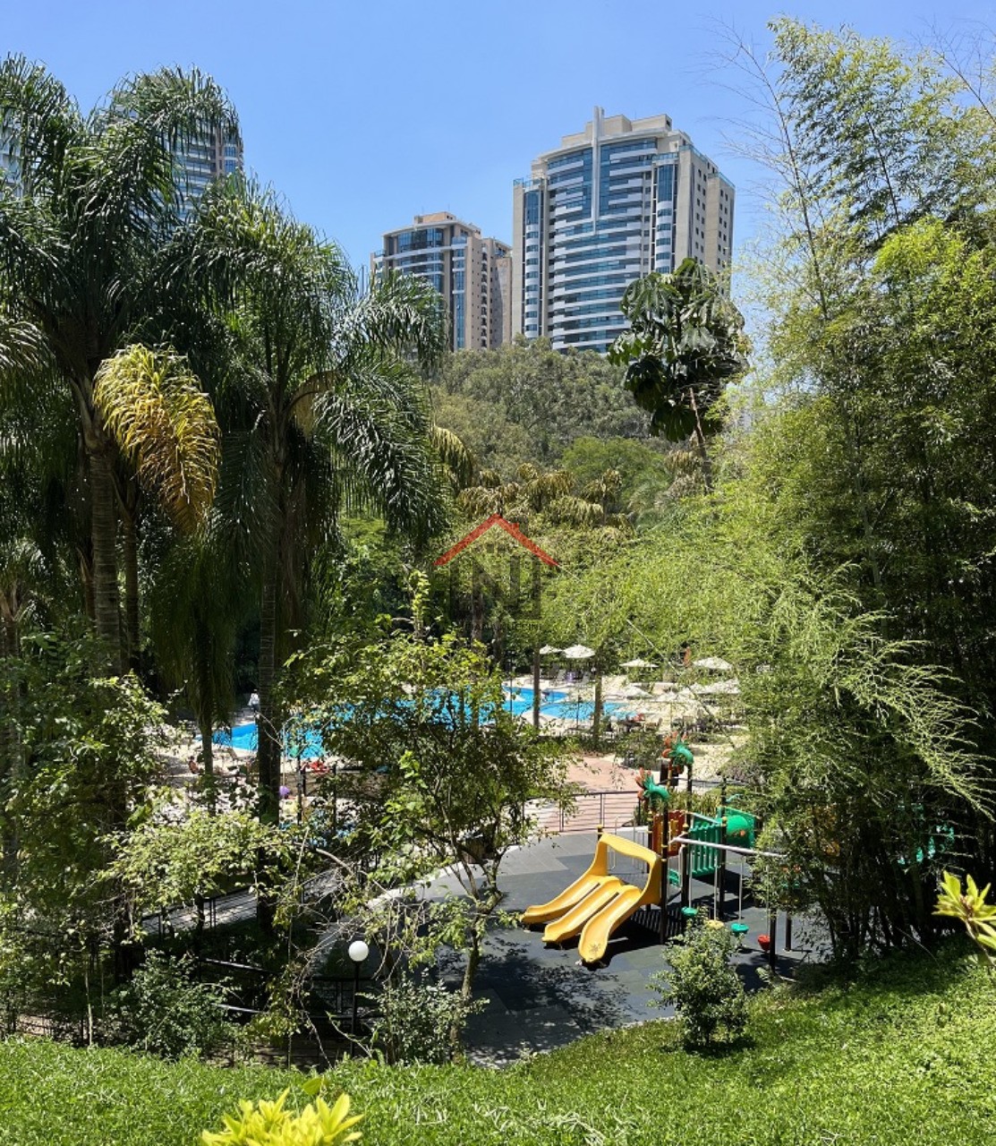 Imperdível oportunidade: Apartamento de alto padrão com 3 suítes e 4 vagas no Jardim Morumbi, São Paulo-SP!