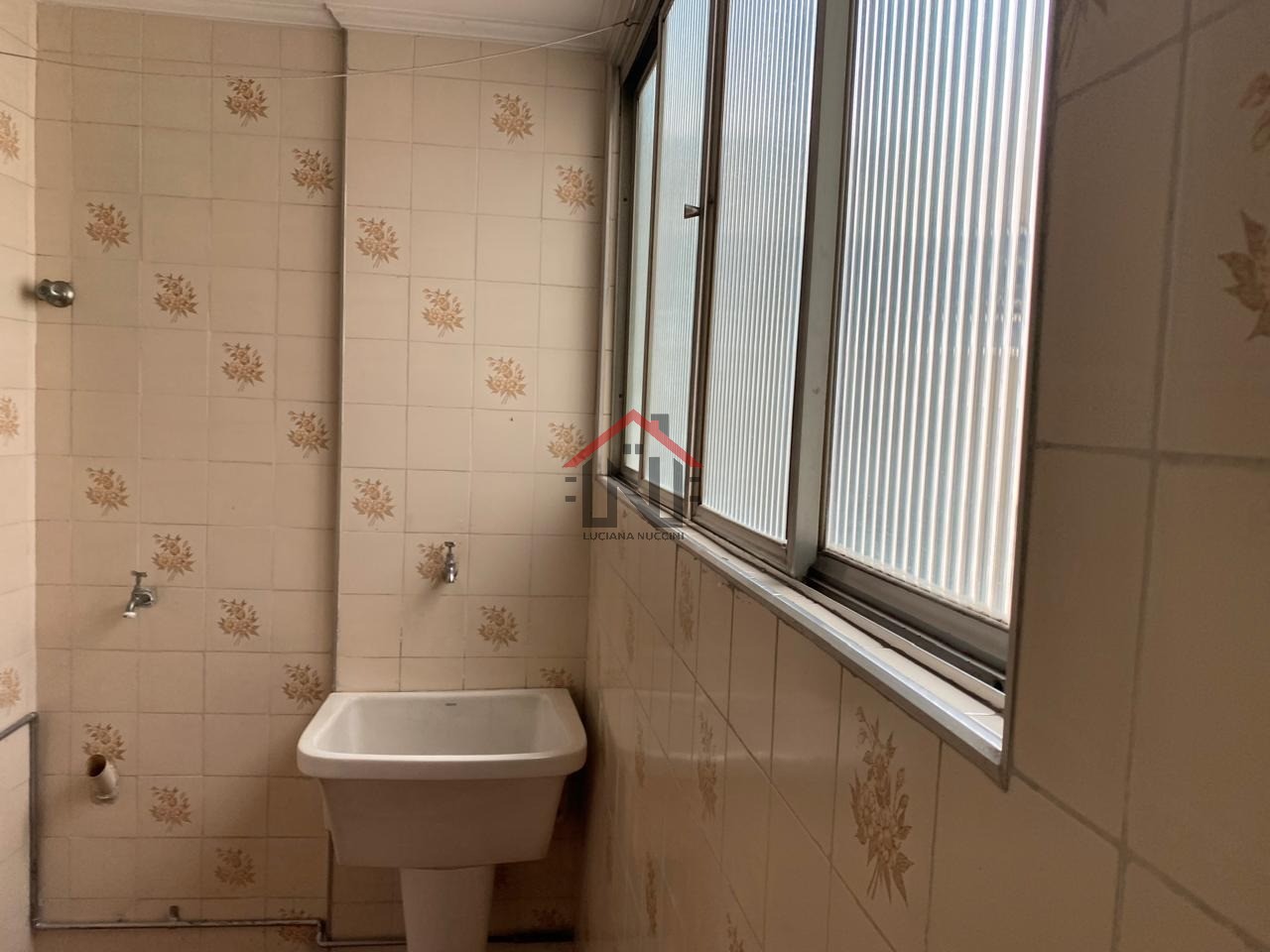 Apartamento no Jardim Paulista, São Paulo-SP: 2 quartos, sala, banheiro e vaga de garagem!