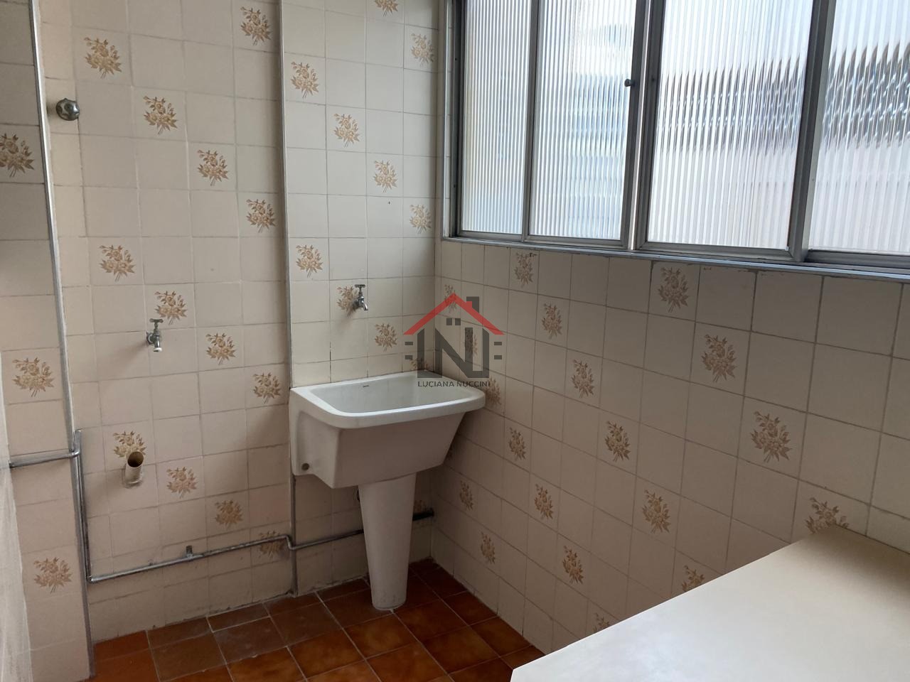 Apartamento no Jardim Paulista, São Paulo-SP: 2 quartos, sala, banheiro e vaga de garagem!