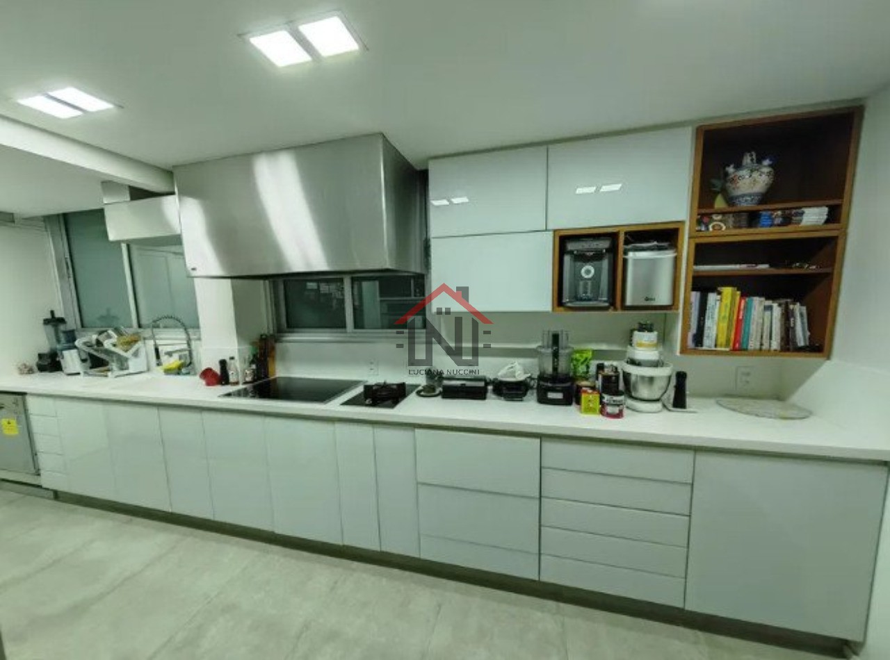 Apartamento à venda em São Paulo-SP, Itaim Bibi: 2 quartos, 1 sala, 3 banheiros, 1 vaga de garagem, 90m². Venha conferir!