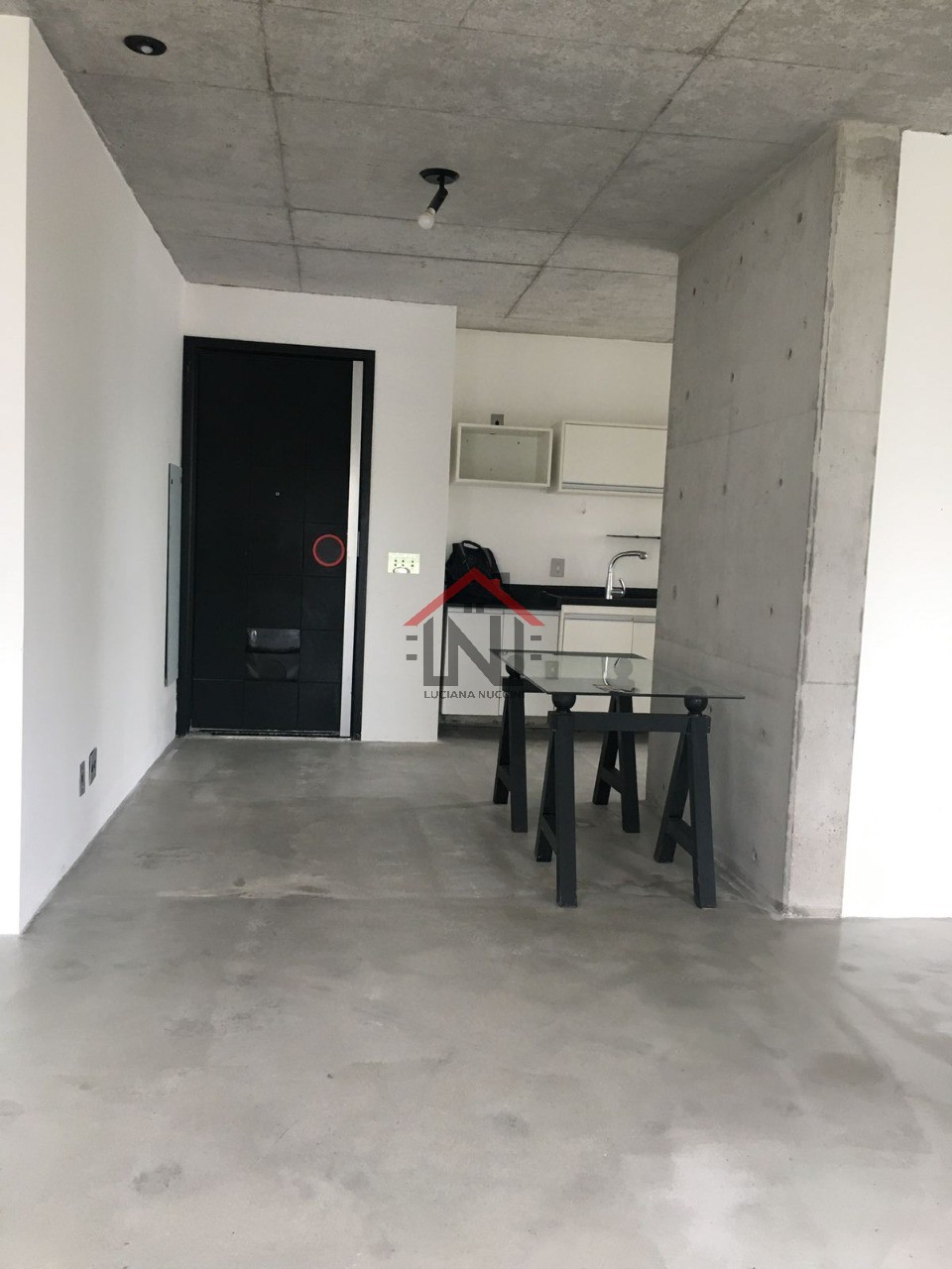 Aluguel de Apartamento no Campo Belo, São Paulo - 1 quarto, 1 sala, 1 banheiro, 1 vaga - 75m². Venha conferir!