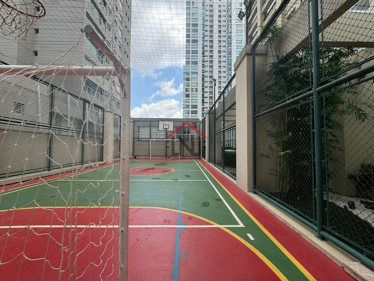 Apartamento Industrial de Luxo no Campo Belo - 4 Quartos, 4 Suítes, 6 Banheiros, 4 Vagas, 223m² - Venda ou Locação em SP