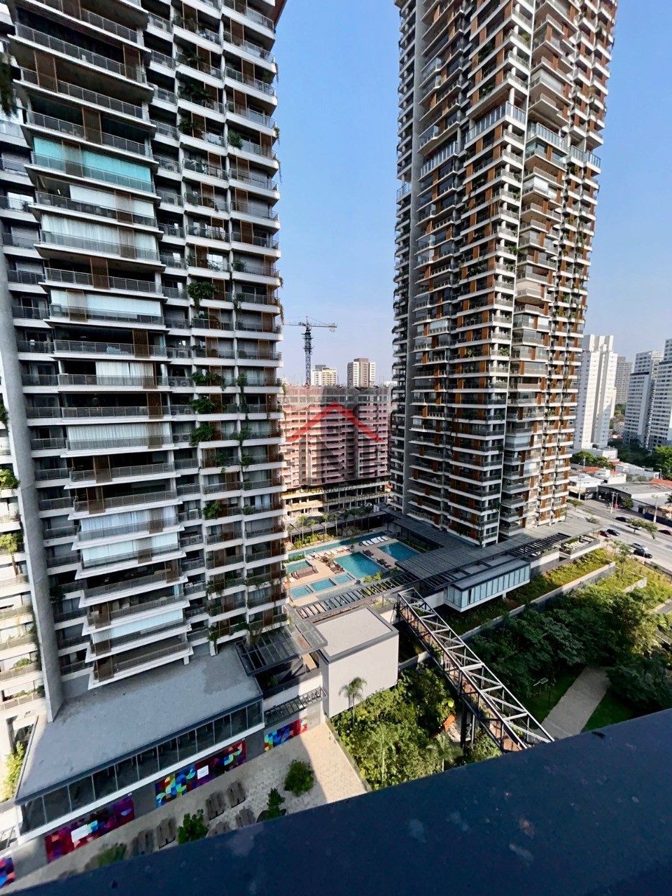 Apartamento à venda em São Paulo-SP, Jardim das Acácias: 3 quartos, 1 suíte, 2 banheiros, 105m², 2 vagas de garagem.